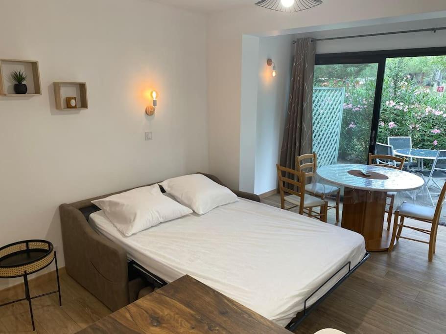 Appartement Residence Vacances Amandier آرْلْ المظهر الخارجي الصورة